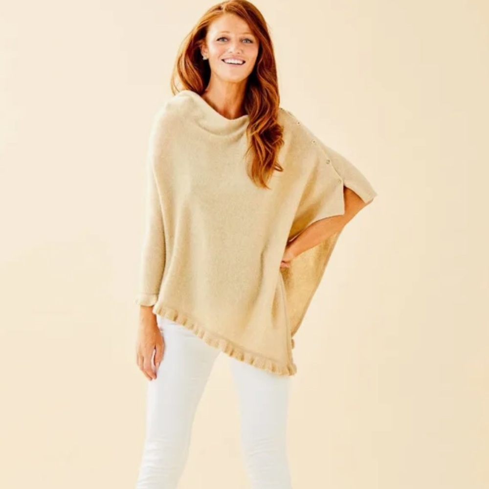 Lilly Pulitzer 100% cashmere Harp Ruffle Wrap